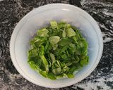 Foto del paso 1 de la receta: Salsa pesto de hierbas!!