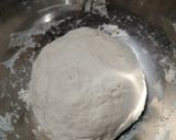 Foto del paso 3 de la receta: Pizza de cebolla y champiñones