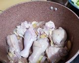 A picture of step 3 of Chicken Tinola.