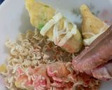 A picture of step 5 of Maggi Cheese Wrapped Kathi Kebabs.