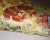 Foto del paso 6 de la receta: Flor de quiche con brócoli, tomate y queso de cabra