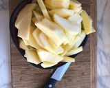 Foto del paso 2 de la receta: Pie de manzanas 🍎 🍏