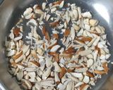 A picture of step 1 of Dates dry fruits Lassi.