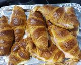 Foto del paso 9 de la receta: Croasanes de JamónCocido/Chopped y Queso al horno!!🥐