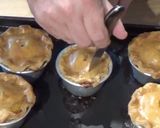 A picture of step 9 of Pork Pies.