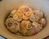 Une image de l'étape 5 de Osso Bucco.