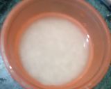 A picture of step 1 of Rice kheer.