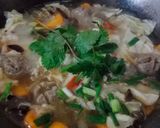 Foto langkah ke 6 dari resep Sop Rumahan duo Jamur.