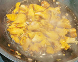 Foto del paso 4 de la receta: Revuelto de Picornells, Gambas y Ajetes