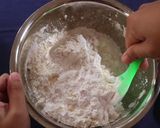 Foto langkah ke 1 dari resep Resep & Cara Membuat Kue Garpu Bawang yang gurih dan renyah.