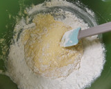 Foto del paso 2 de la receta: Corona de manzana de canela y pasas