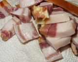Cukkinis virslis lecsó tarhonyával recept fázis 1 fotója