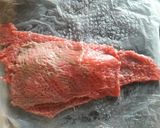 Foto del paso 4 de la receta: Milanesa de carne rellena de jamón y queso😋