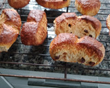 Foto del paso 6 de la receta: Pancitos de harina integral y pasas