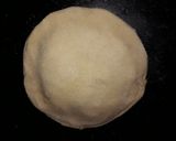 A picture of step 6 of Paneer Paratha.