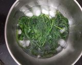 A picture of step 2 of Spinach corn soup.
