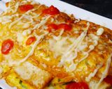 Foto langkah ke 5 dari resep OMROT Kesiangan (Omelette Roti).