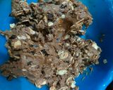 Foto langkah ke 2 dari resep Almond Raisin Cookies.