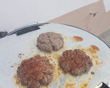 Foto del paso 4 de la receta: Hamburguesa en mi plancha