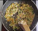 A picture of step 8 of Manchow soup.