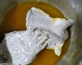 Foto langkah ke 3 dari resep Bolu Jadul/Marmer Cake Ekonomis 2 telur.