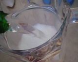 A picture of step 1 of Doodh soda.