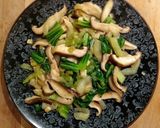 Foto del paso 6 de la receta Pack choi con setas Shiitake