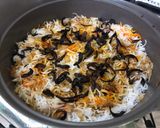 صورة لخطوة 9 من وصفة رز بالدجاج بصلصة الصويا