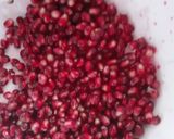 A picture of step 5 of Khati meethi fruit chat.