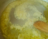 Foto del paso 3 de la receta: Escalopines de pavo a las finas hierbas