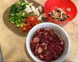 Foto langkah ke 1 dari resep Bell pepper steak stir fry.