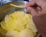 Foto langkah ke 1 dari resep Potato au gratin.