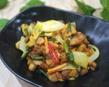 Foto langkah ke 6 dari resep Ayam Goreng Kunyit.