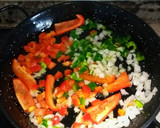 Foto del paso 1 de la receta: Arroz con rape y gambas