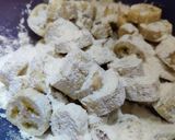 A picture of step 1 of Chilli Raw Banana (Dry).