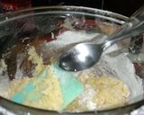 A picture of step 1 of Mixed Fruit Jam Cookies.
