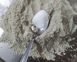 A picture of step 1 of Bajra roti.