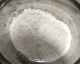 A picture of step 1 of Tandoori Roti.