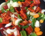 Foto del paso 7 de la receta: Solomillo en salsa