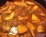 Foto del paso 5 de la receta: Pollo en salsa roja