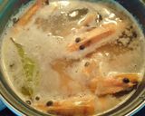 Foto del paso 4 de la receta Langostinos cocidos con mayonesa de aceite de marisco