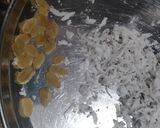 उड़द दाल गुजिया (Urad dal gujiya recipe in hindi) रेसिपी चरण 2 फोटो
