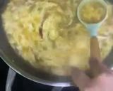 Gambar langkah 5 resipi Bubur Nasi Udang Chinese Style (Shrimp Porridge in Egg Drop Soup).