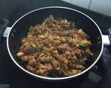 A picture of step 6 of Bhetki Macher Ghanto/ Barramundi  Fish with Vegetables.