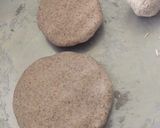A picture of step 2 of Jowar Bajari Ragi bhakri.