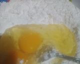 Foto langkah ke 4 dari resep Bolu caramel/bolu sarang semut no mixer and no oven.