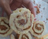Foto langkah ke 9 dari resep Roti Gulung Abon.