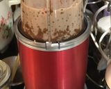 A picture of step 2 of Chia-Banana Strawberry Smoothie.