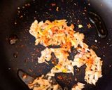 A picture of step 2 of Rice with seafood.