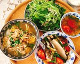 Hình bước làm 2 của món Cá đối kho lạt với cà chua
